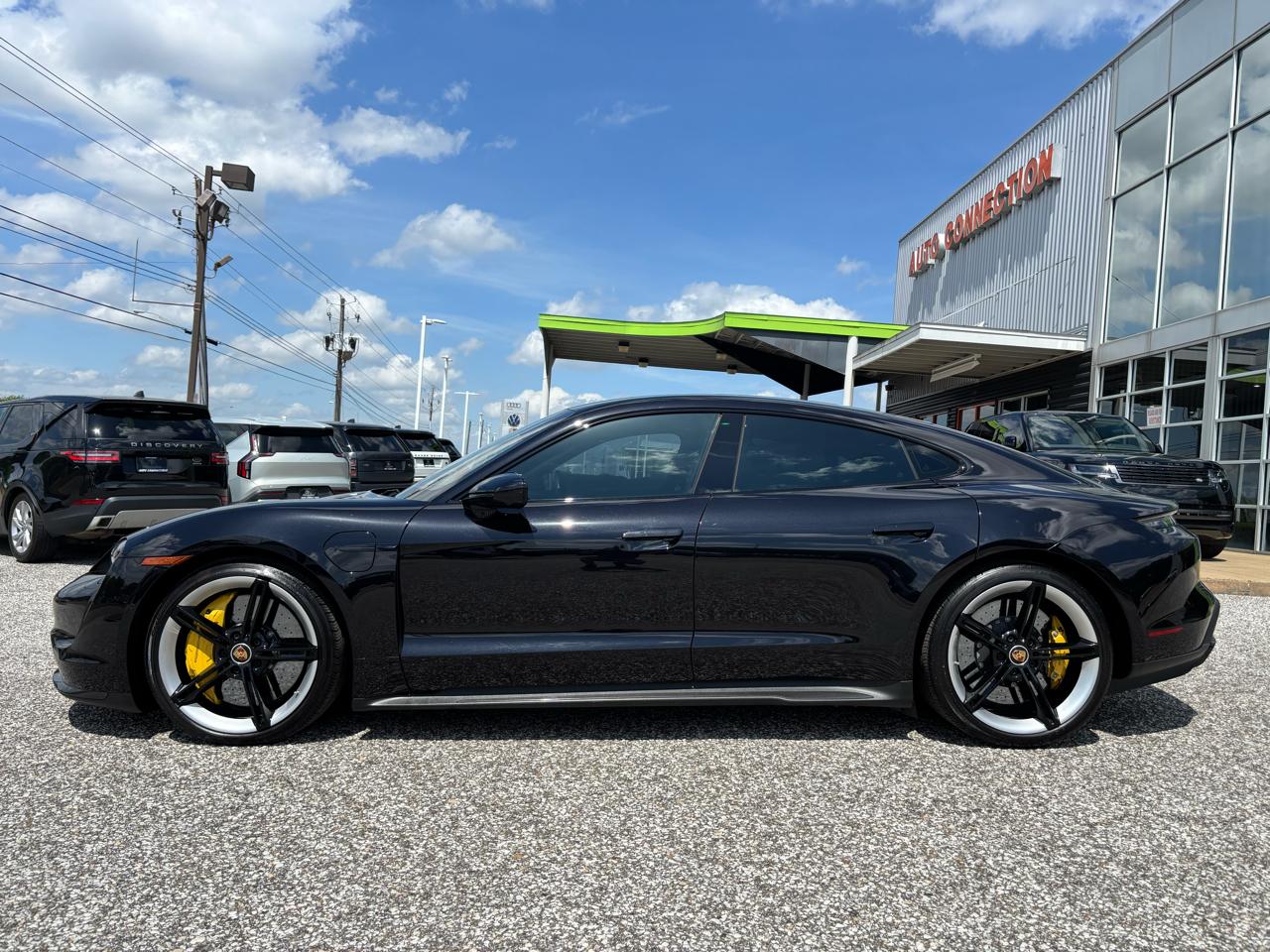 Porsche Taycan Turbo S Sedan 2020