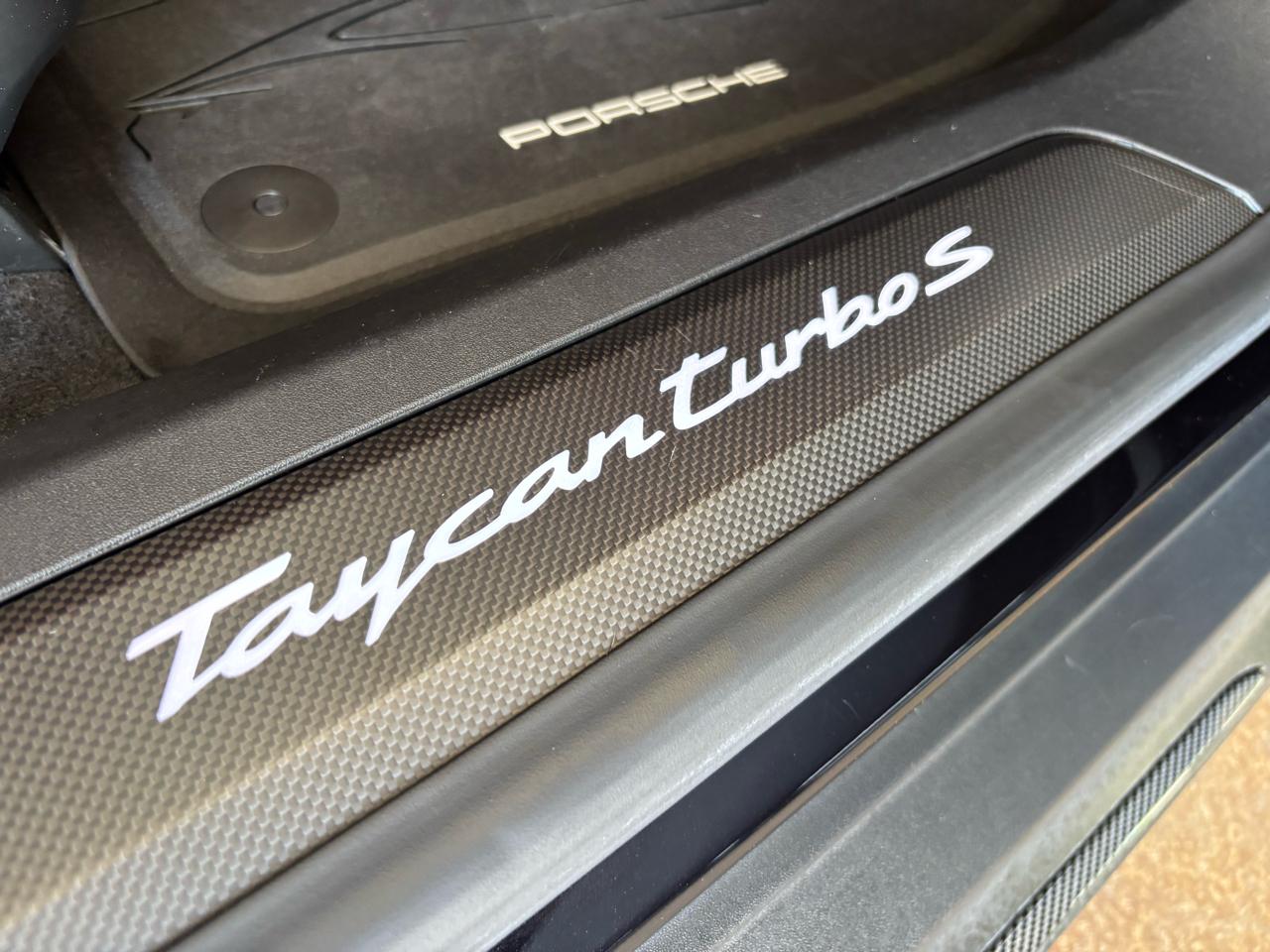 Porsche Taycan Turbo S Sedan 2020