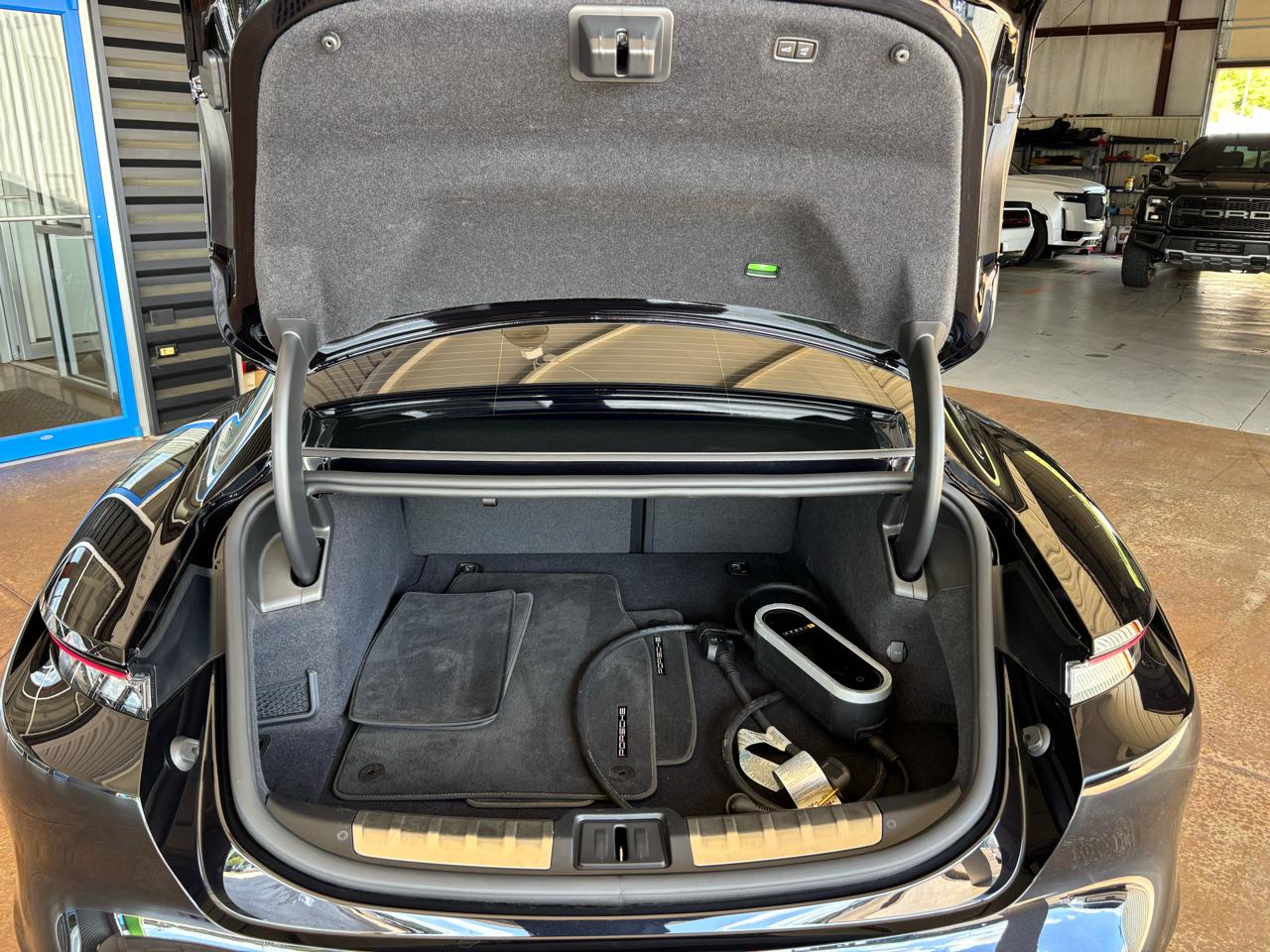 Porsche Taycan Turbo S Sedan 2020