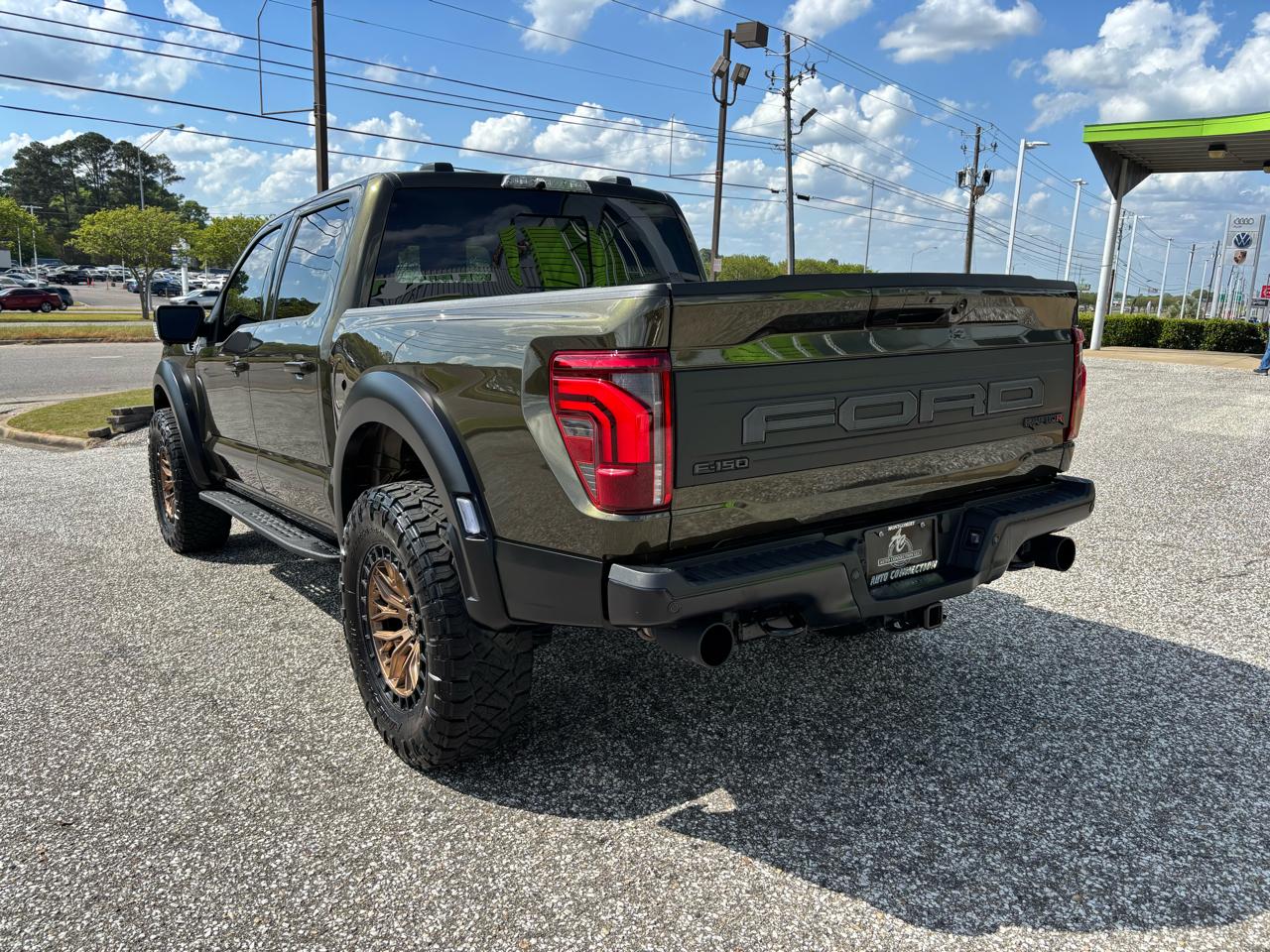 Ford F-150 Raptor 4WD SuperCrew 5.5' Box 2025