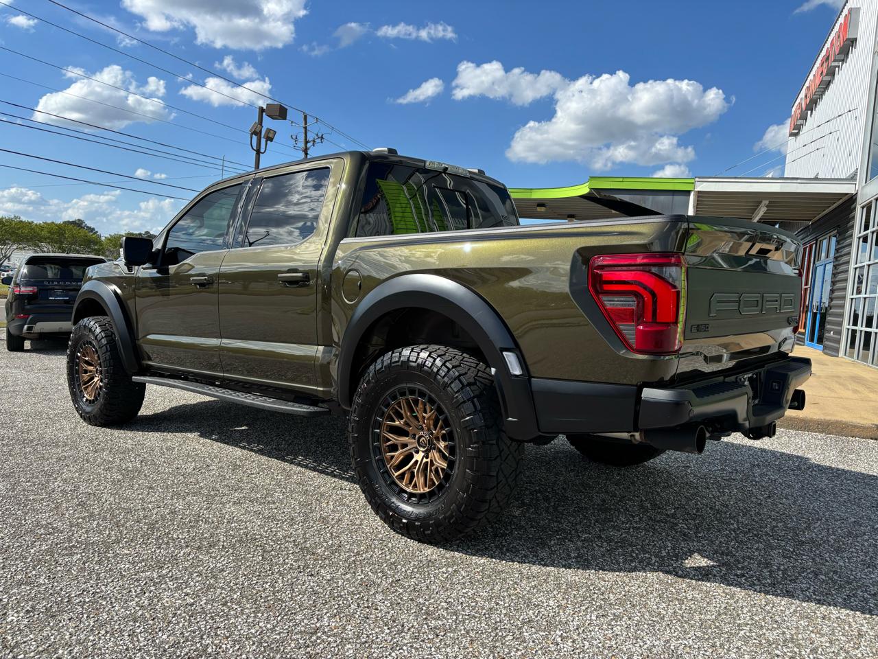 Ford F-150 Raptor 4WD SuperCrew 5.5' Box 2025