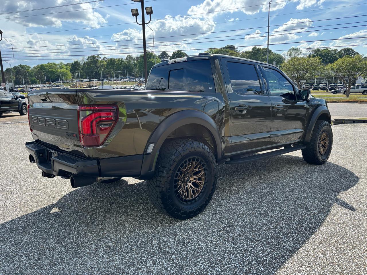 Ford F-150 Raptor 4WD SuperCrew 5.5' Box 2025