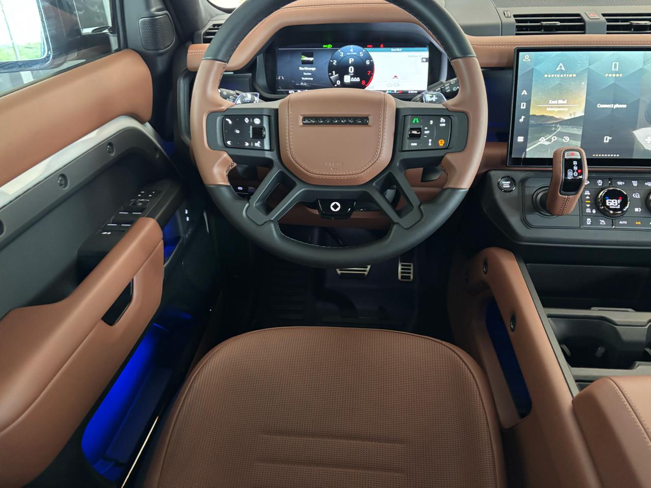 Land Rover Defender 110 P635 OCTA 2026