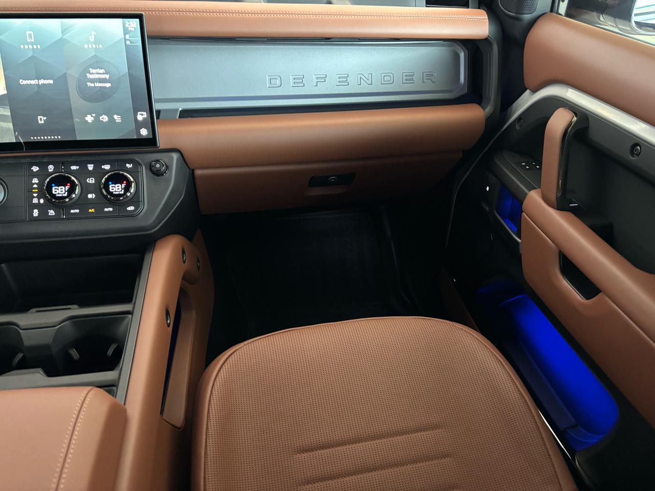 Land Rover Defender 110 P635 OCTA 2026