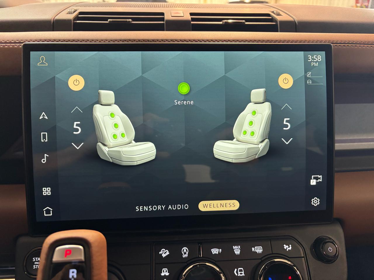 Land Rover Defender 110 P635 OCTA 2026