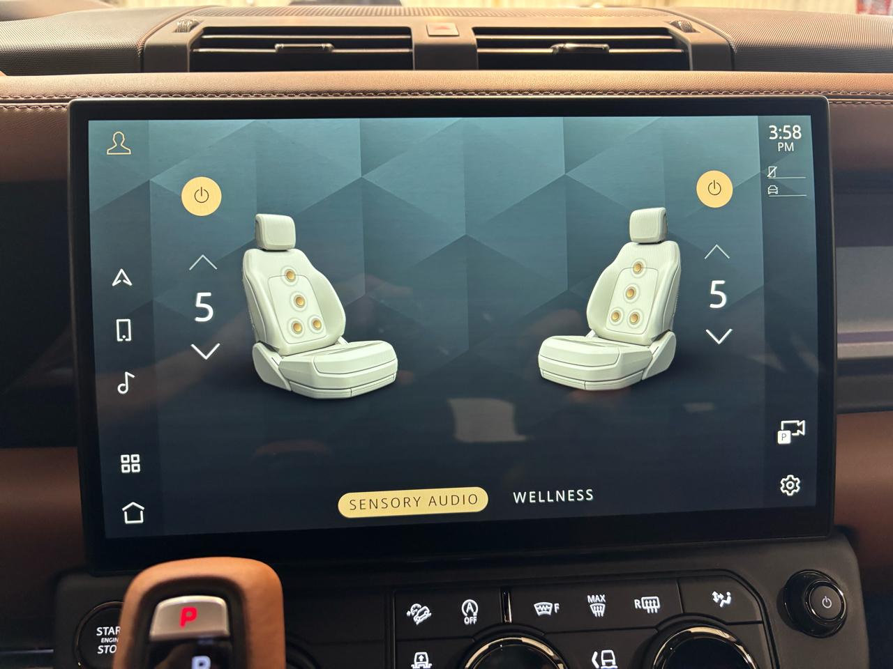 Land Rover Defender 110 P635 OCTA 2026