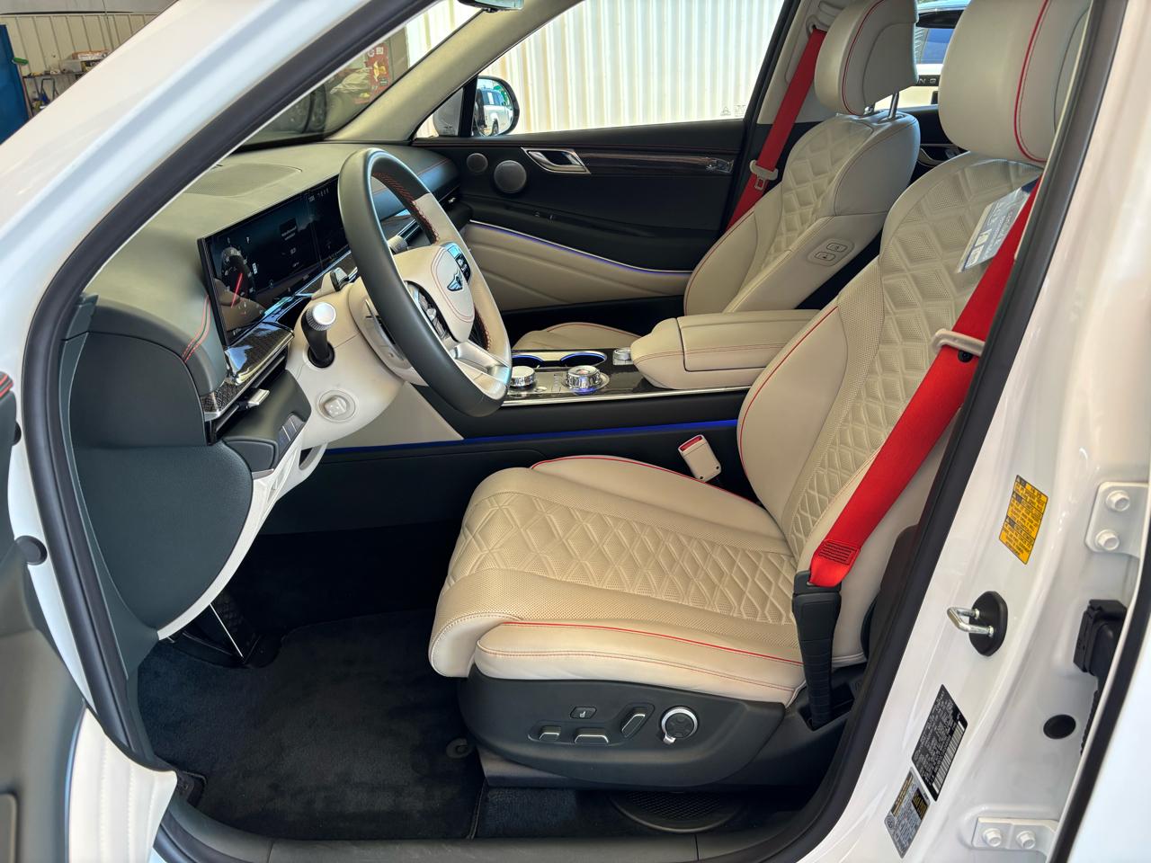 Genesis GV80 Coupe 3.5T e-SC AWD 2025