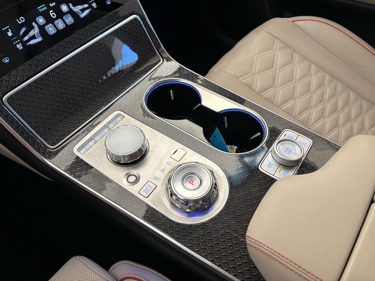 Genesis GV80 Coupe 3.5T e-SC AWD 2025