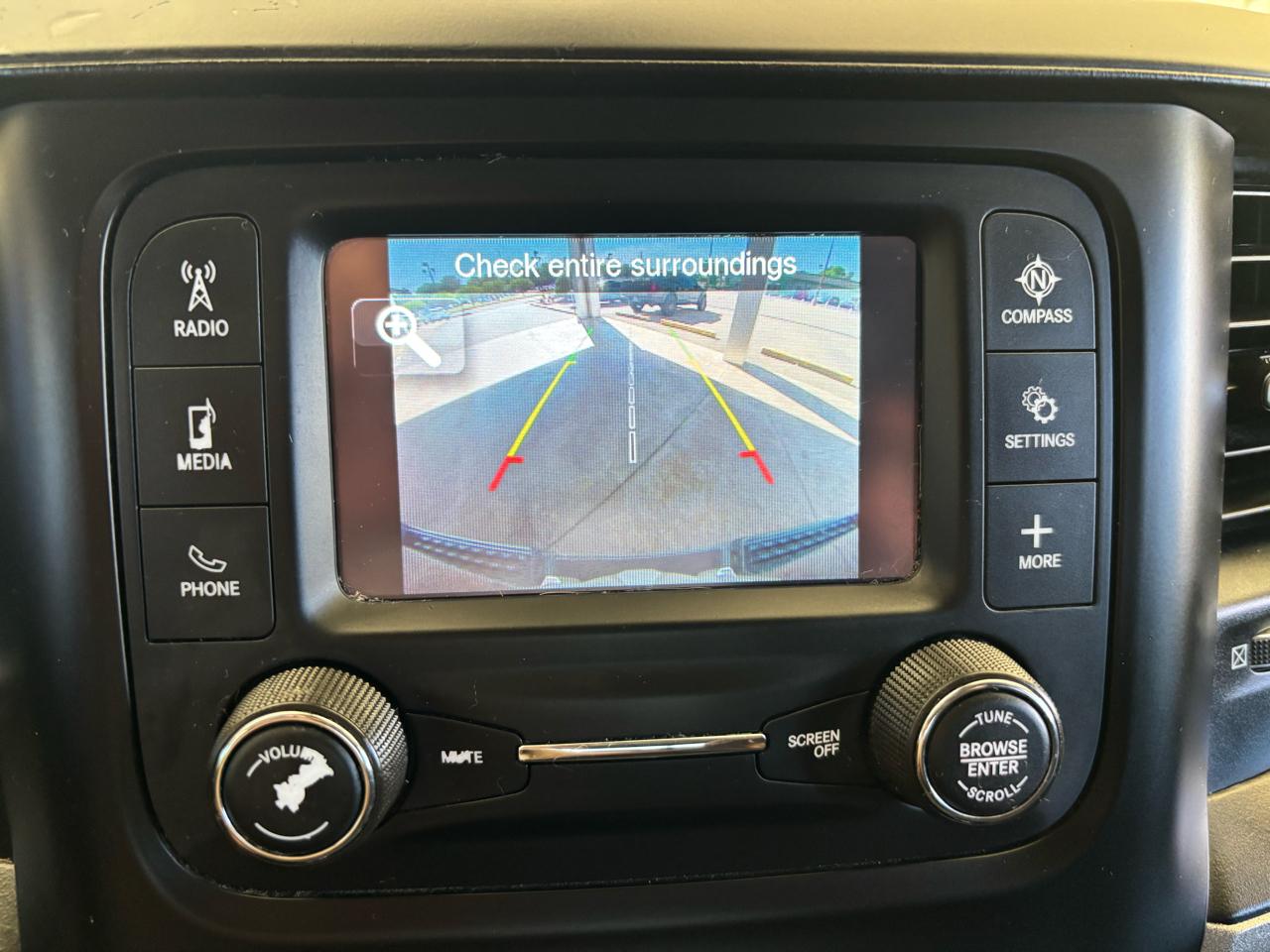 RAM 1500 2WD Crew Cab 140.5" Tradesman 2019