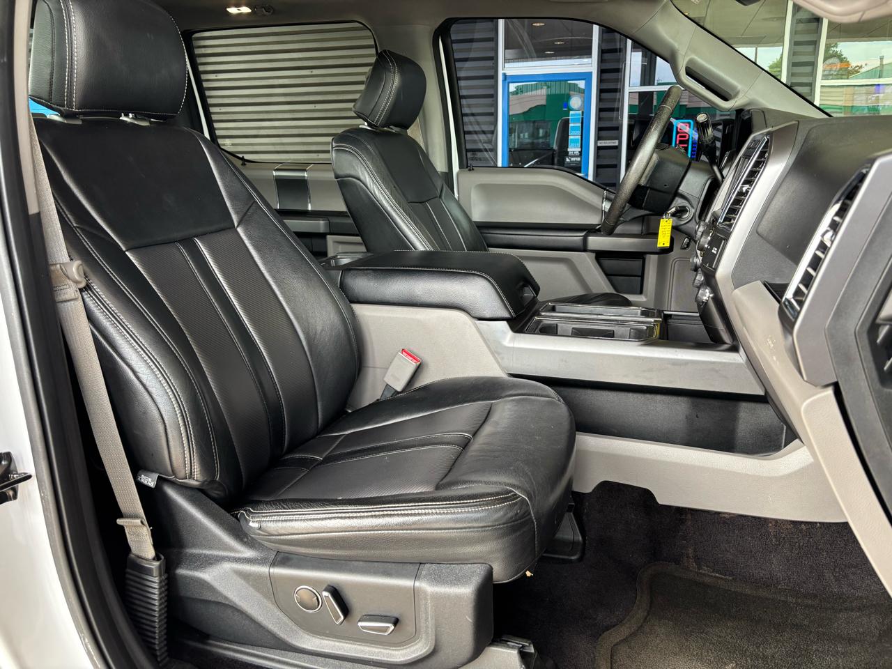 Ford F-150 4WD SuperCab 145" XLT 2016