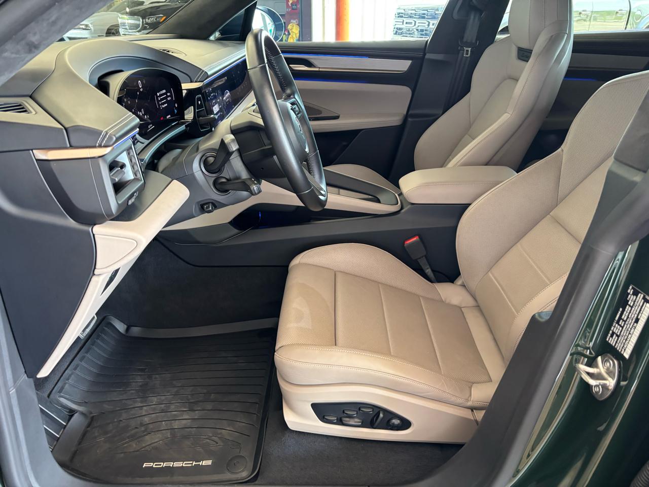 Porsche Macan Electric Turbo AWD 2024