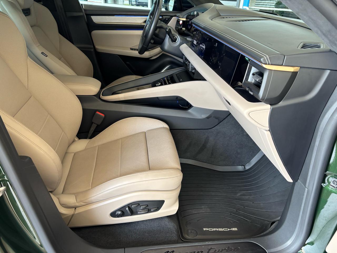 Porsche Macan Electric Turbo AWD 2024