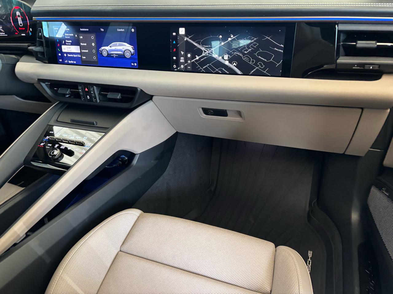 Porsche Macan Electric Turbo AWD 2024