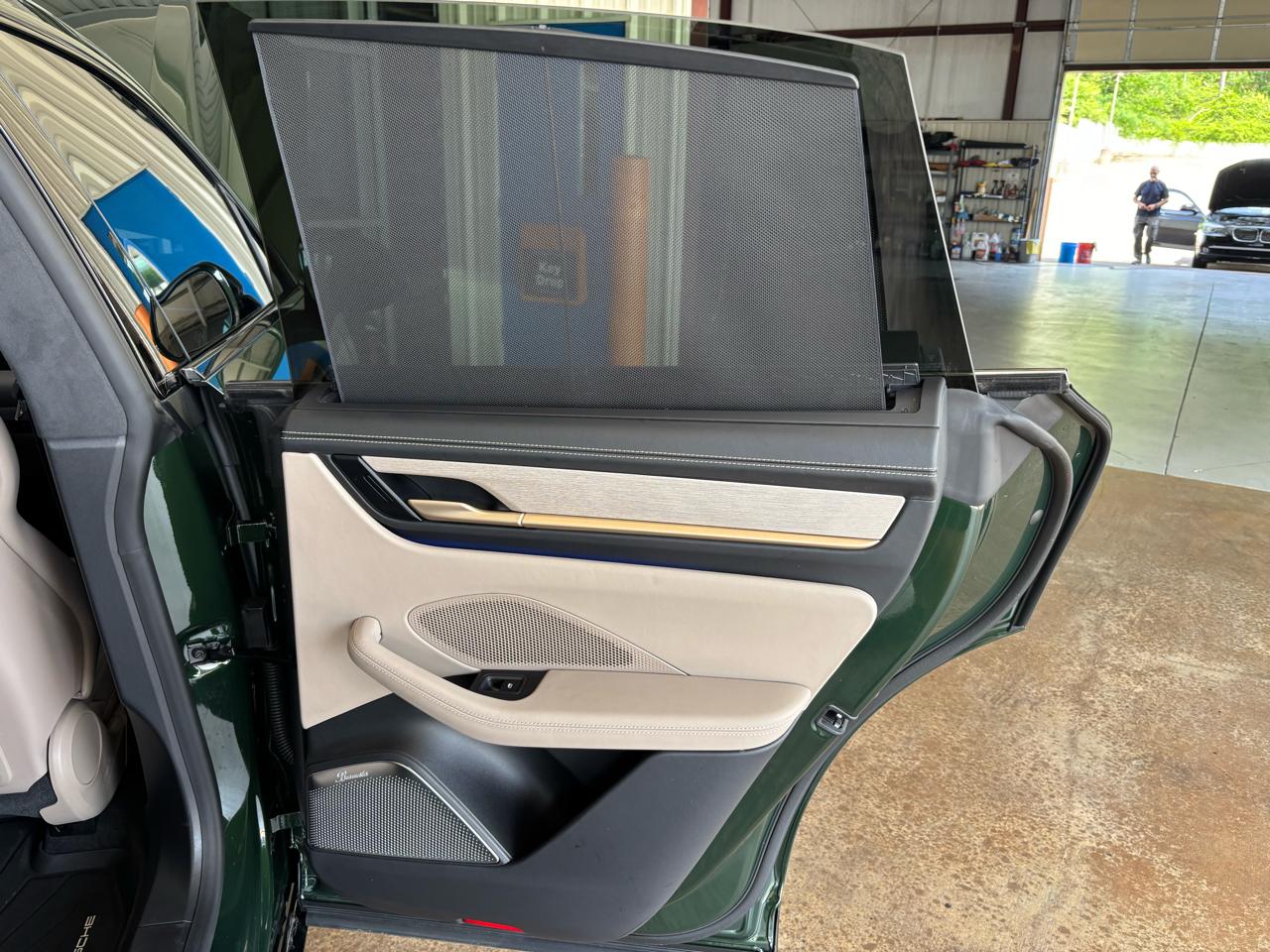 Porsche Macan Electric Turbo AWD 2024