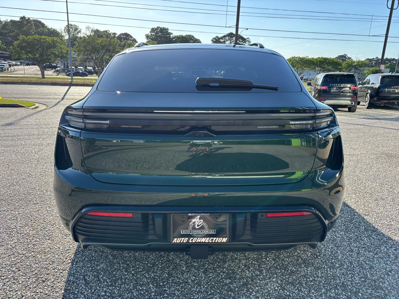 Porsche Macan Electric Turbo AWD 2024