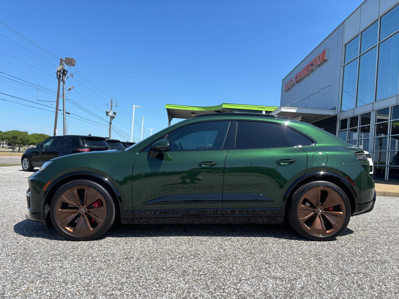 Porsche Macan Electric Turbo AWD 2024