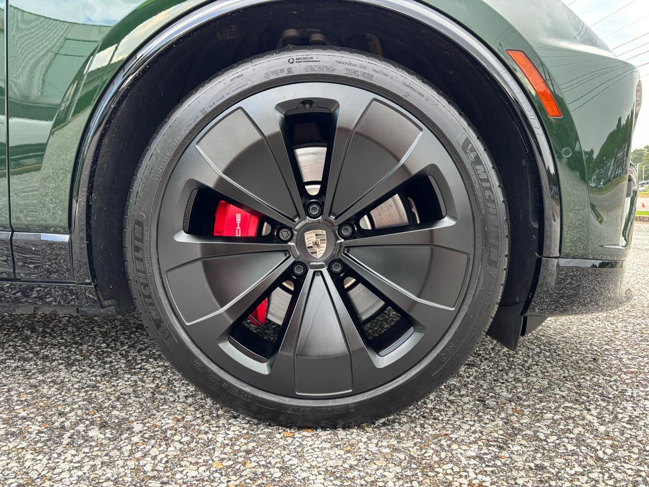 Porsche Macan Electric Turbo AWD 2024