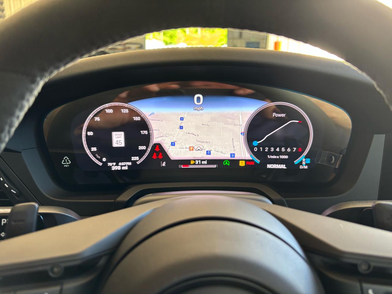 Porsche 911 Carrera 4 GTS Coupe 2025