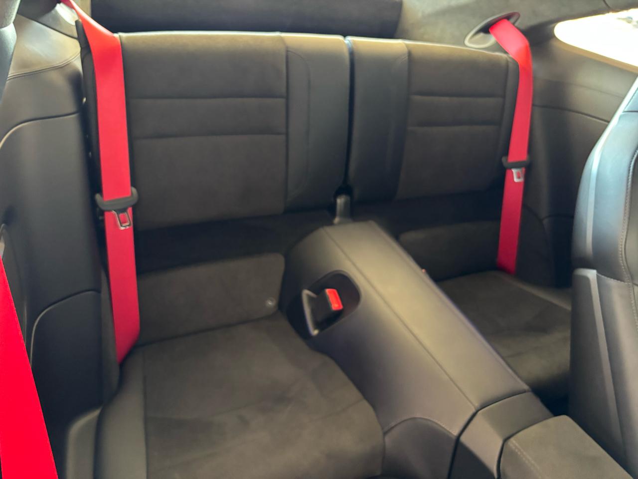 Porsche 911 Carrera 4 GTS Coupe 2025