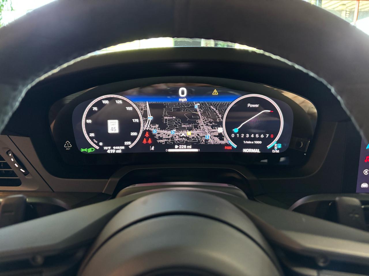 Porsche 911 Carrera 4 GTS Coupe 2025