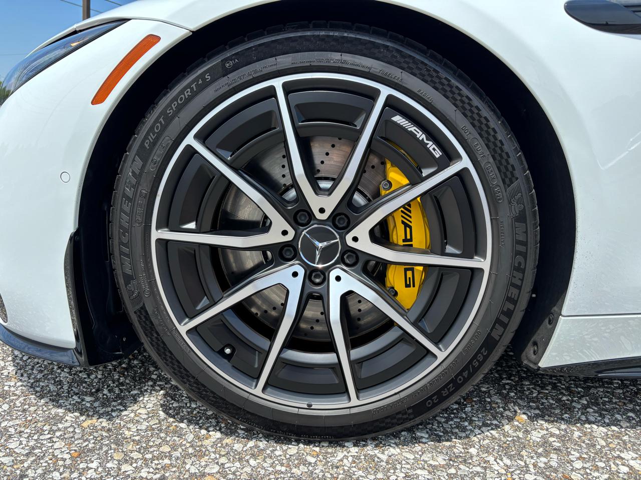 Mercedes-Benz SL AMG SL 63 Roadster 2022