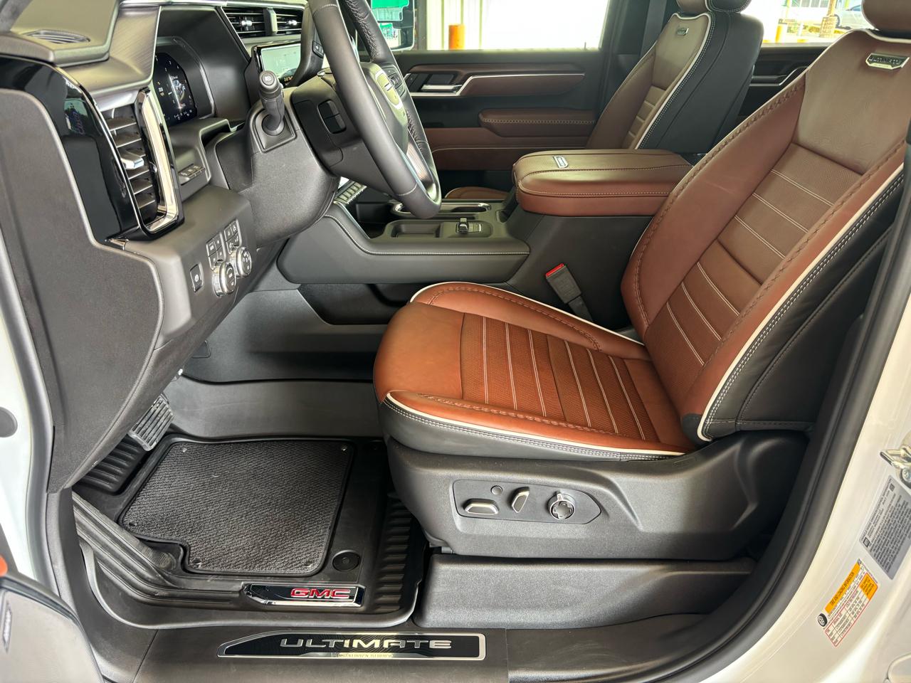 GMC Sierra 2500HD 4WD Crew Cab 159" Denali Ultimate 2026