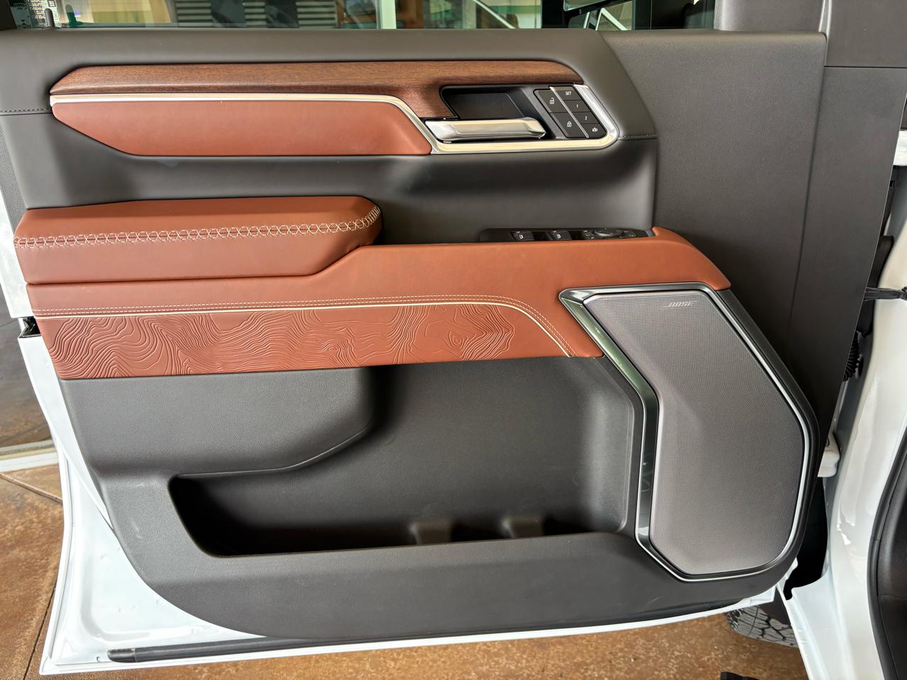 GMC Sierra 2500HD 4WD Crew Cab 159" Denali Ultimate 2026