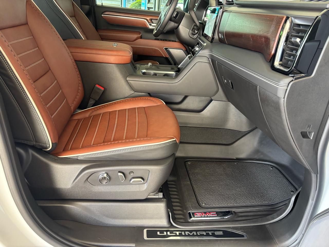 GMC Sierra 2500HD 4WD Crew Cab 159" Denali Ultimate 2026