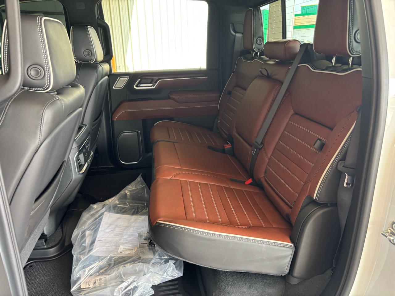 GMC Sierra 2500HD 4WD Crew Cab 159" Denali Ultimate 2026