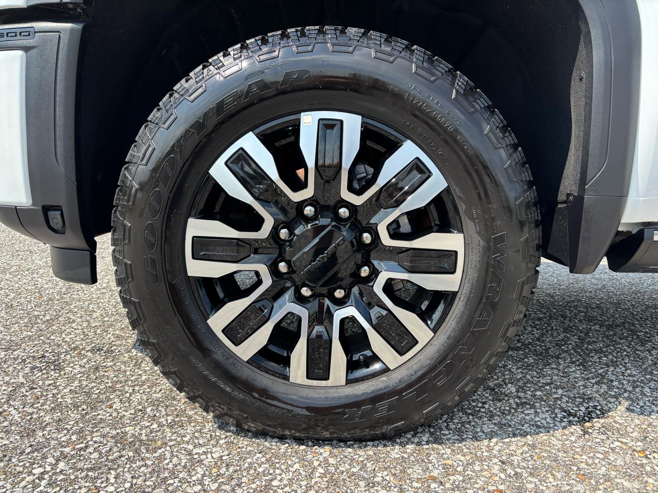 GMC Sierra 2500HD 4WD Crew Cab 159" Denali Ultimate 2026