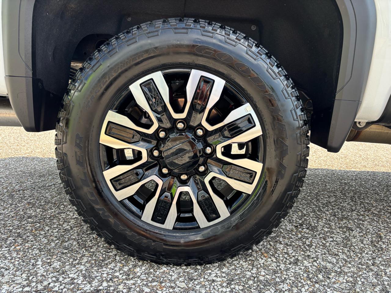 GMC Sierra 2500HD 4WD Crew Cab 159" Denali Ultimate 2026