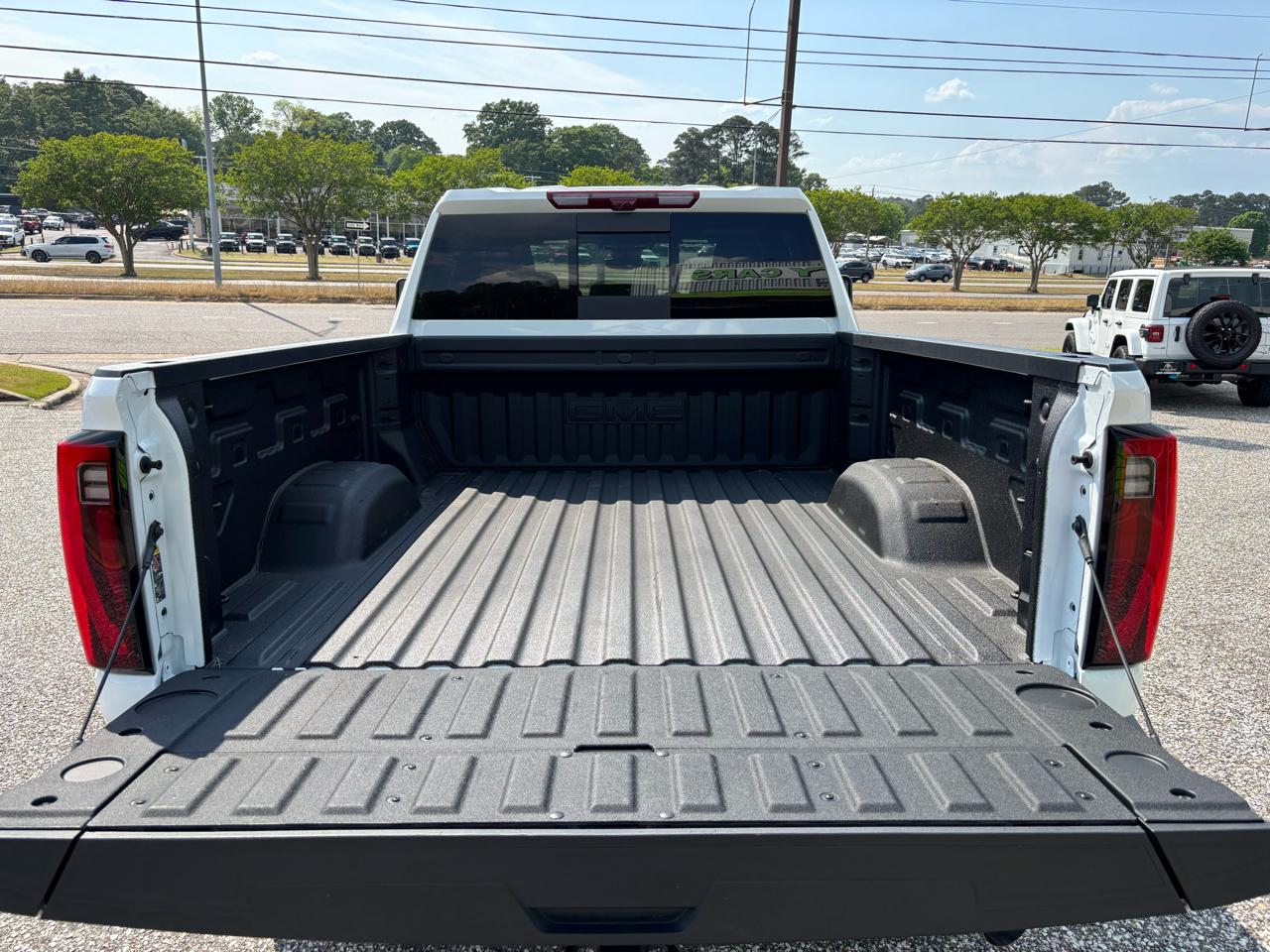 GMC Sierra 2500HD 4WD Crew Cab 159" Denali Ultimate 2026