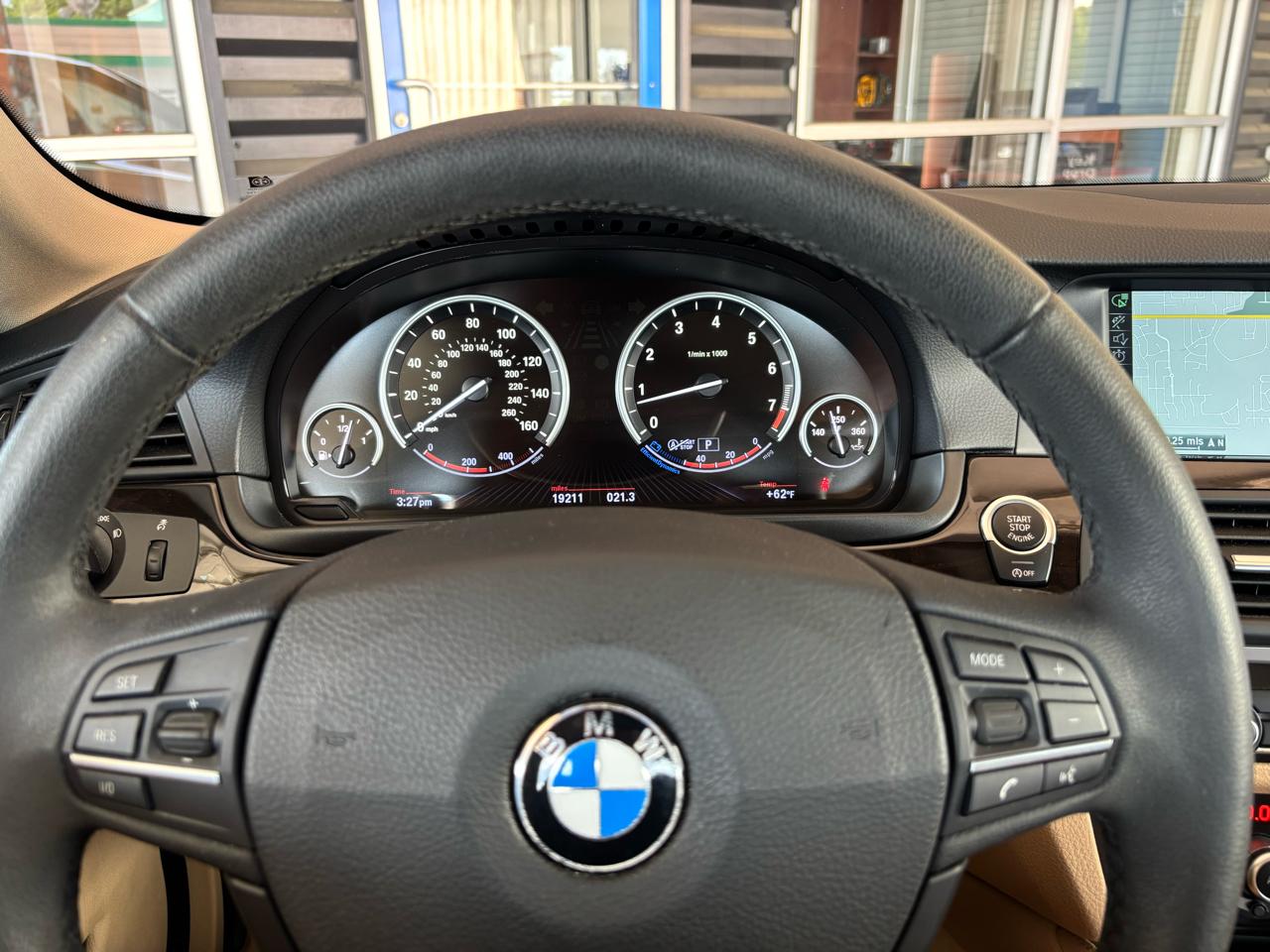 BMW 5 Series 4dr Sdn 535i RWD 2013