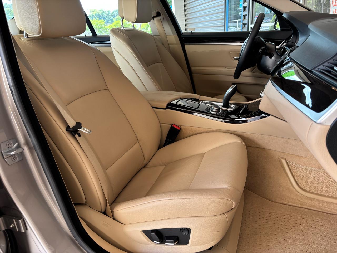 BMW 5 Series 4dr Sdn 535i RWD 2013