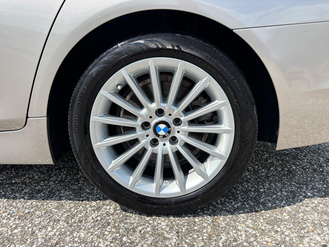 BMW 5 Series 4dr Sdn 535i RWD 2013