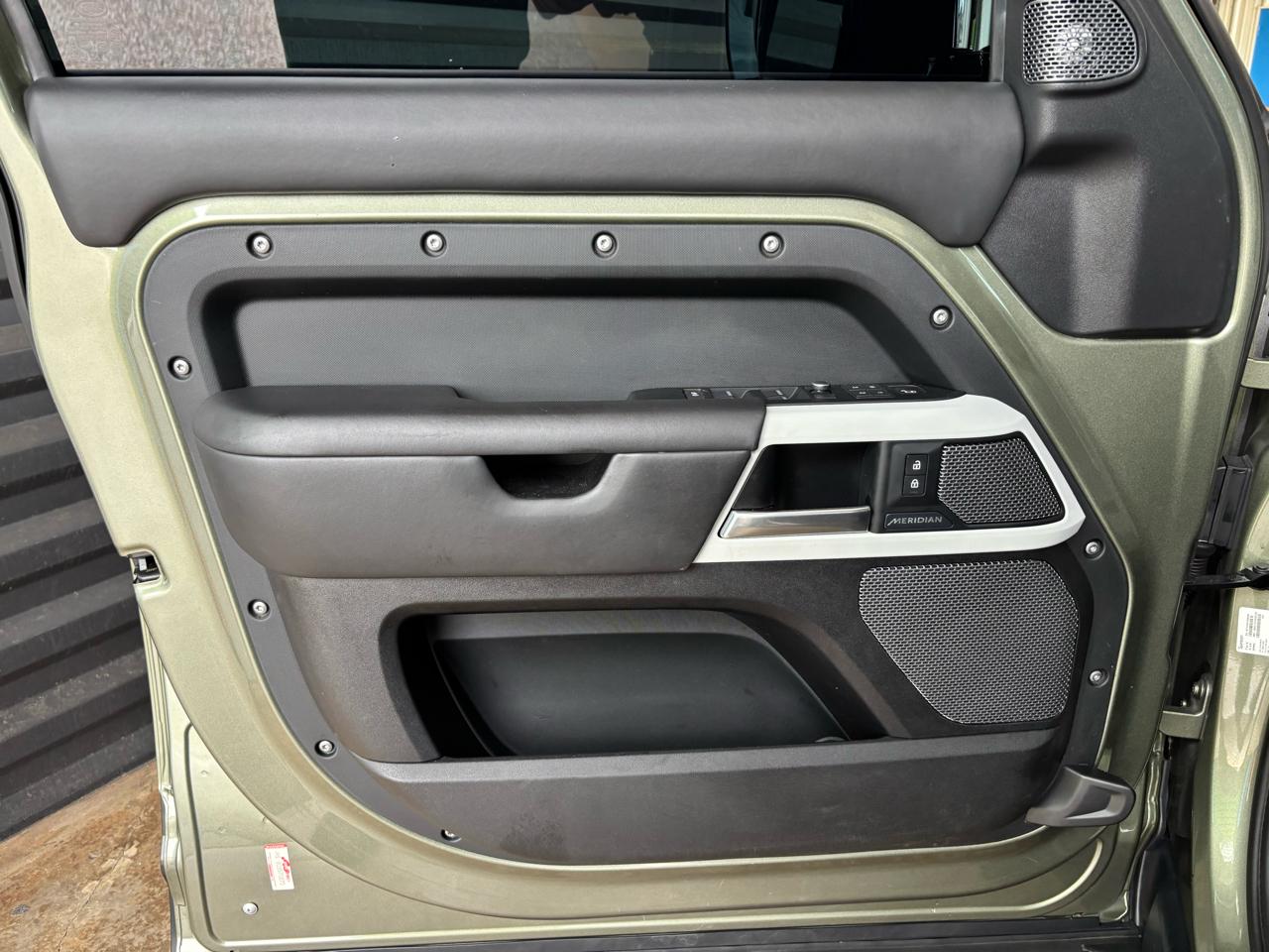 Land Rover Defender 110 HSE AWD 2020