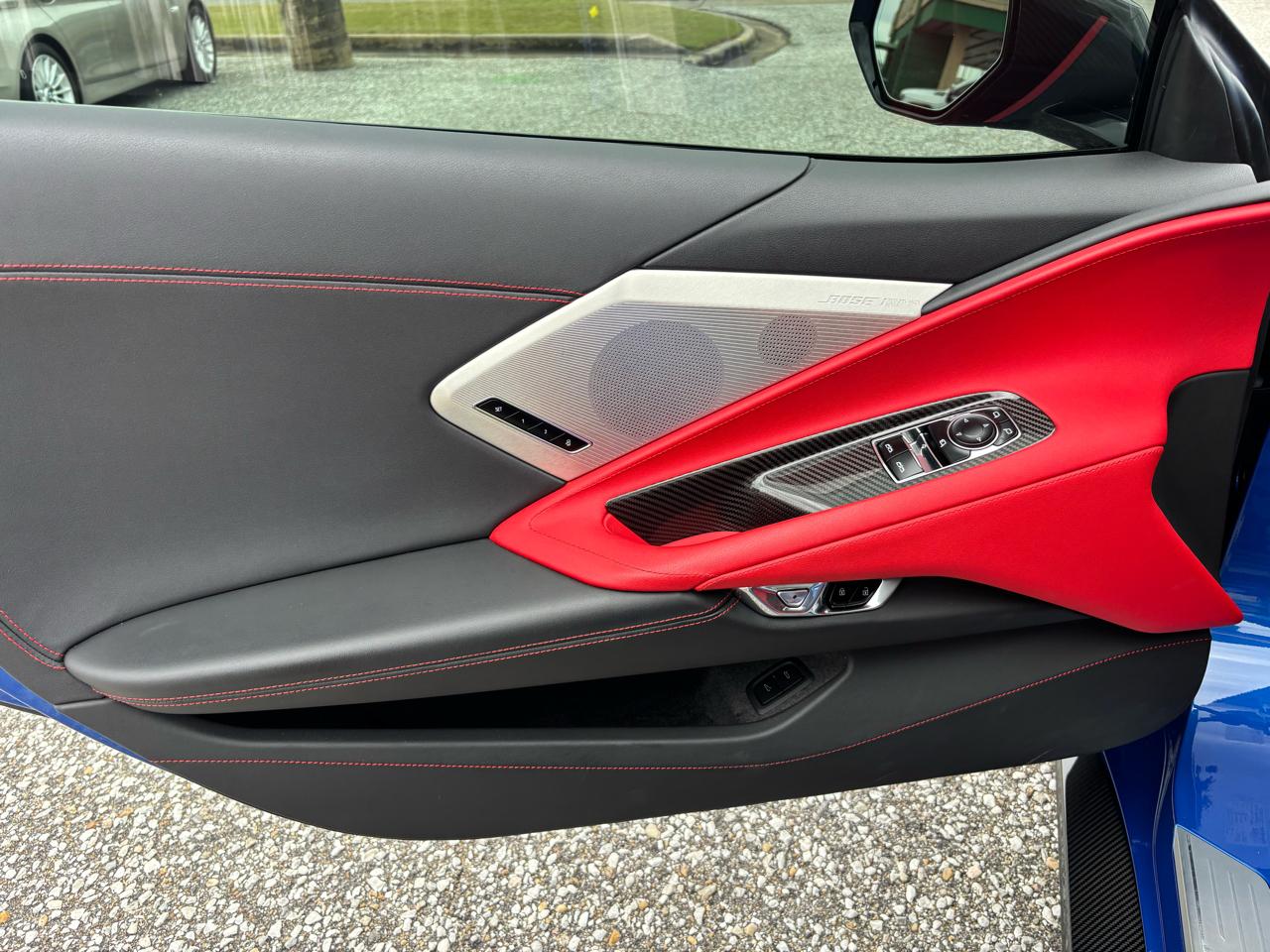 Chevrolet Corvette 2dr Stingray Cpe w/2LT 2020