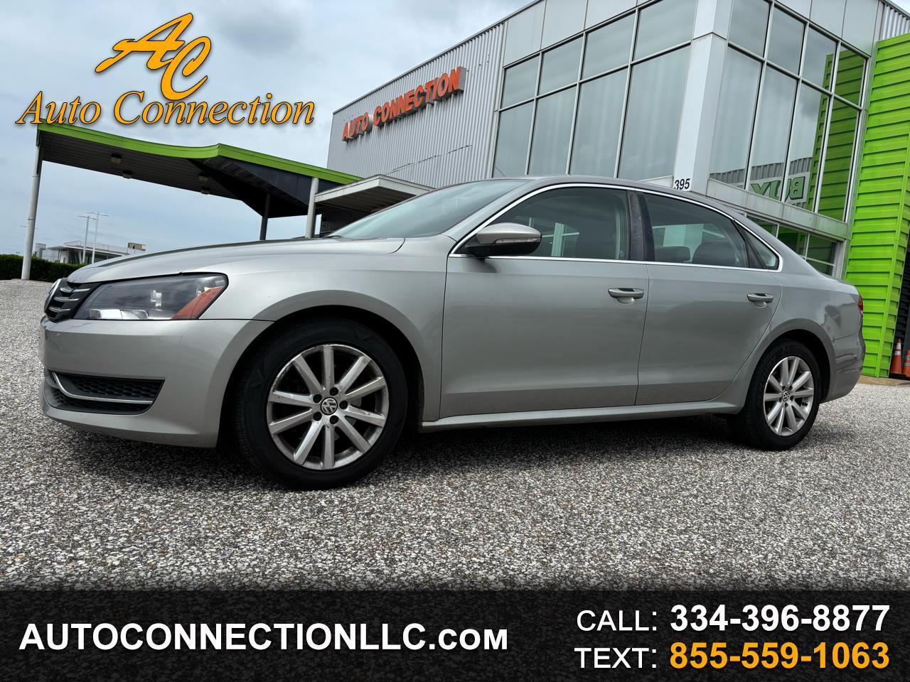 Volkswagen Passat 4dr Sdn 2.5L Auto SE PZEV 2012