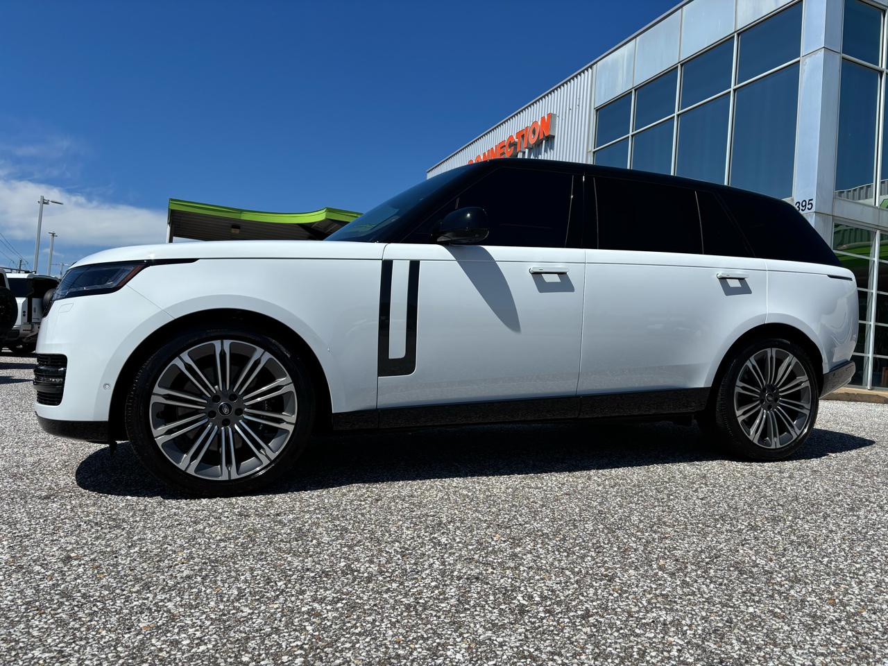 Land Rover Range Rover P530 SE LWB 7 Seat 2025