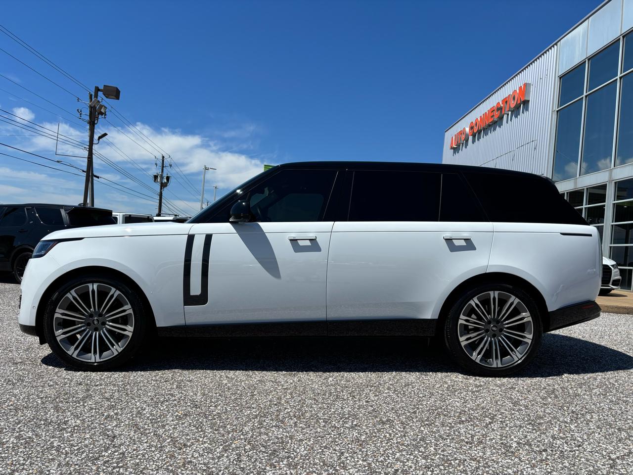 Land Rover Range Rover P530 SE LWB 7 Seat 2025