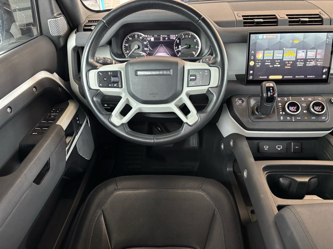 Land Rover Defender 130 X-Dynamic SE AWD 2023