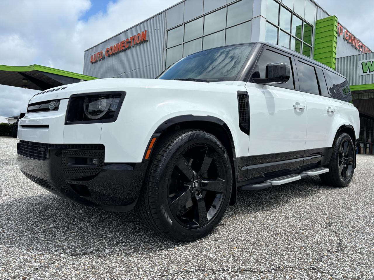 Land Rover Defender 130 X-Dynamic SE AWD 2023