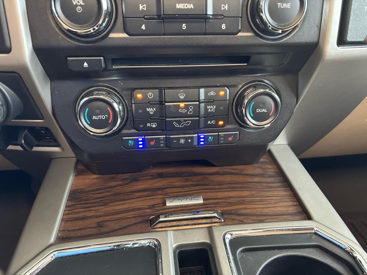 Ford F-150 Lariat 4WD SuperCab 6.5' Box 2018