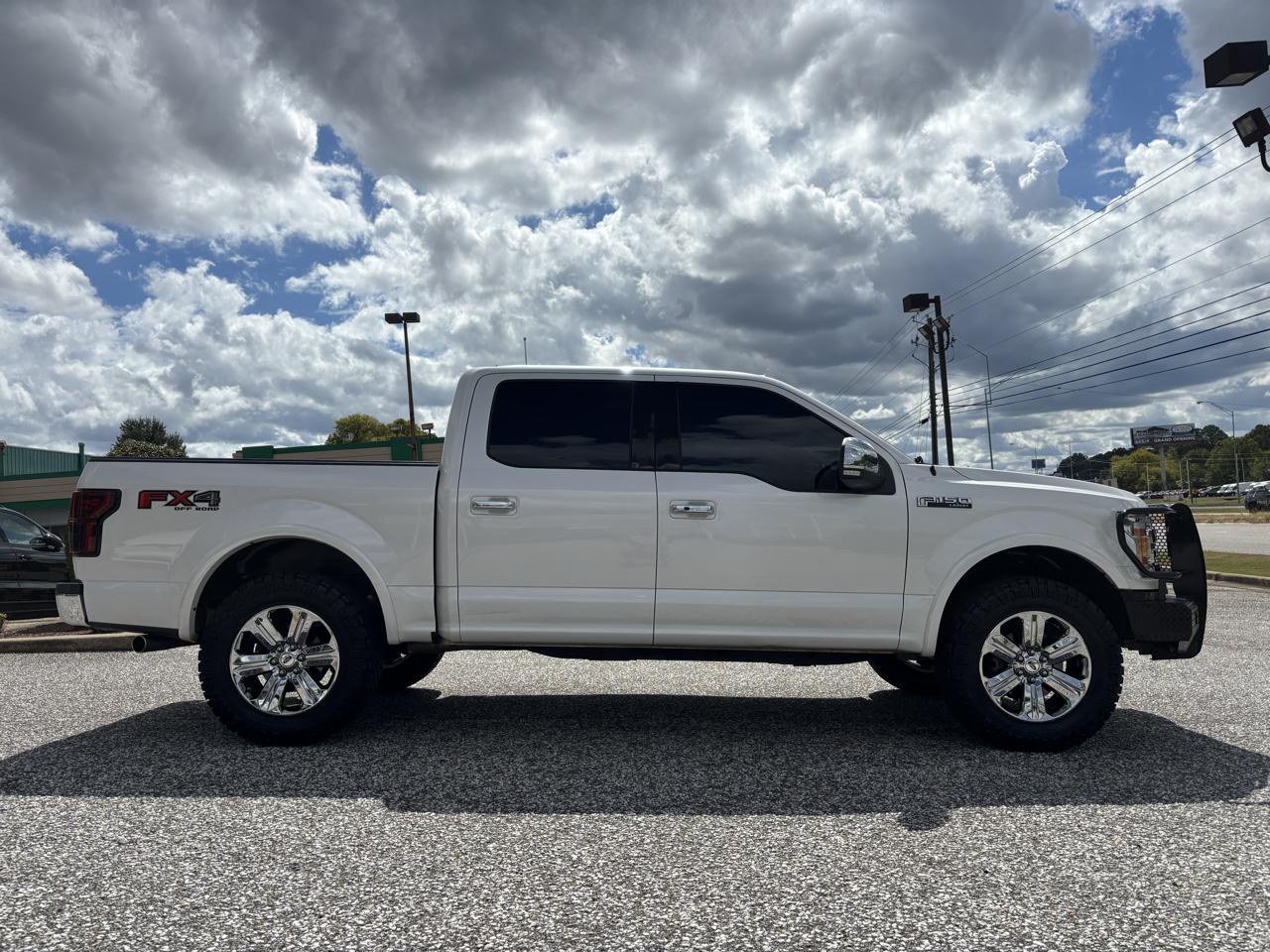 Ford F-150 Lariat 4WD SuperCrew 5.5' Box 2018