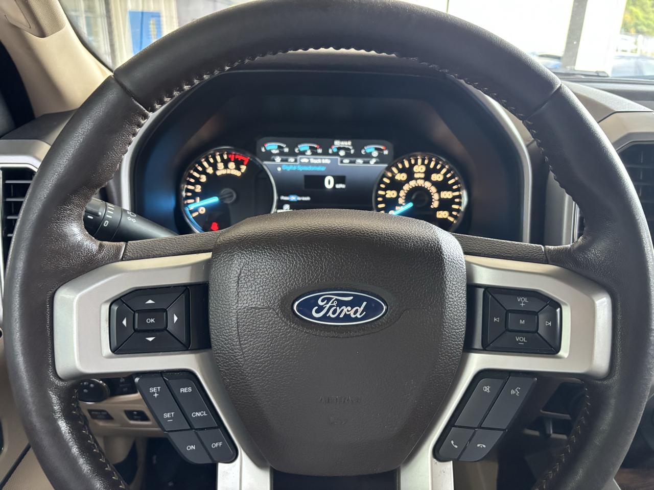 Ford F-150 Lariat 4WD SuperCrew 5.5' Box 2018