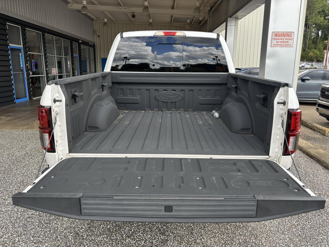 Ford F-150 Lariat 4WD SuperCrew 5.5' Box 2018