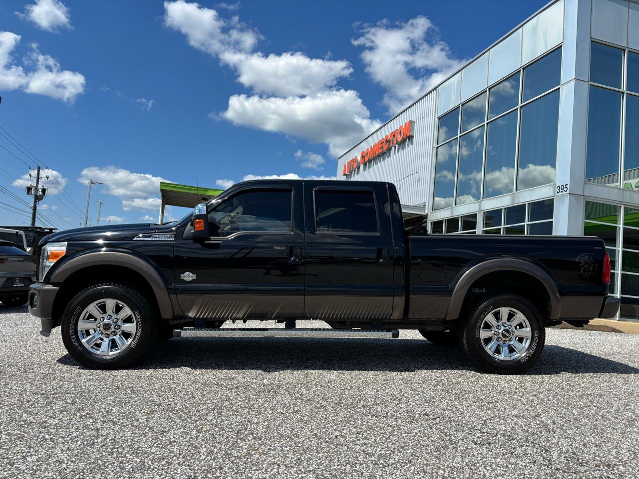 Ford Super Duty F-250 SRW 4WD Crew Cab 172" Platinum 2016