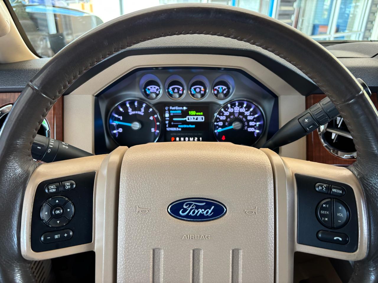 Ford Super Duty F-250 SRW 4WD Crew Cab 172" Platinum 2016