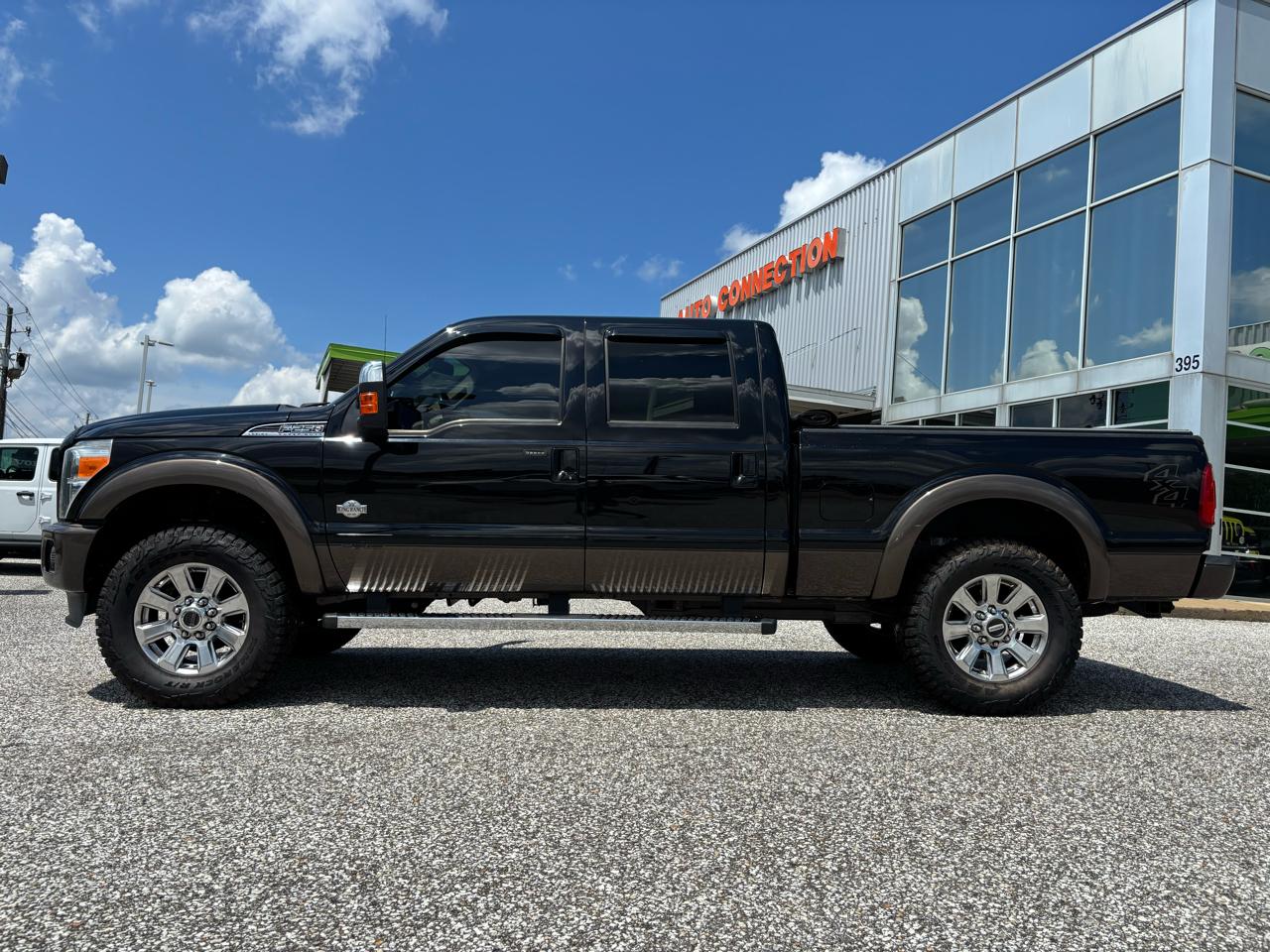 Ford Super Duty F-250 SRW 4WD Crew Cab 156" King Ranch 2016