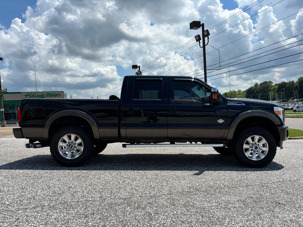 Ford Super Duty F-250 SRW 4WD Crew Cab 156" King Ranch 2016